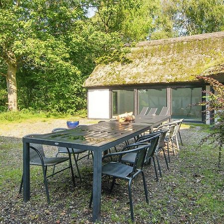 15 Person Holiday Home In Hundslund 외부 사진
