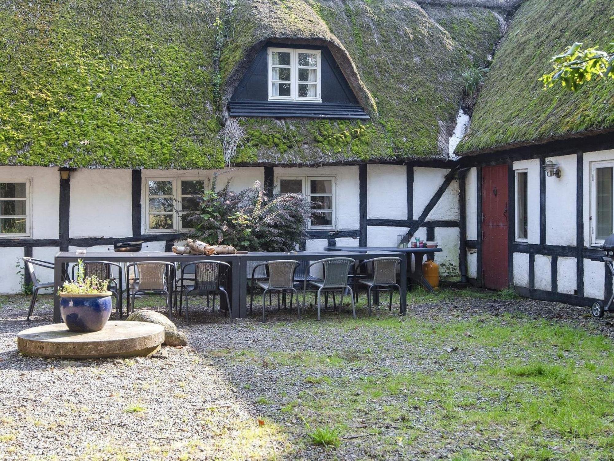 15 Person Holiday Home In Hundslund 외부 사진